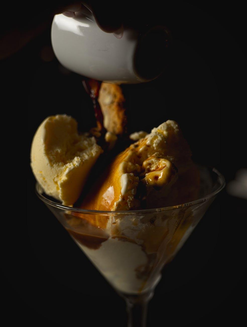 close up shot of a glass of affogato